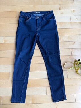 Levi’s 721 Women’s Dark Blue Denim Jeans - Classic Skinny Fit